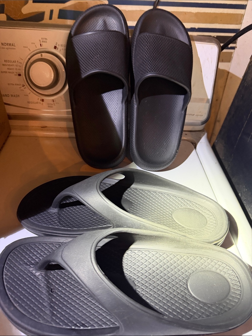 WHITIN Black Slide and Gray Flip Sandals Set